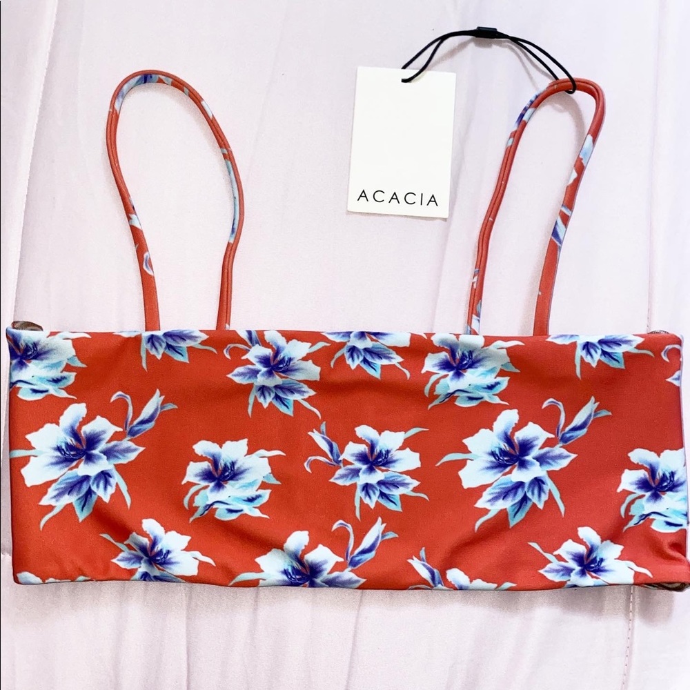 Acacia VA Rhodes Top